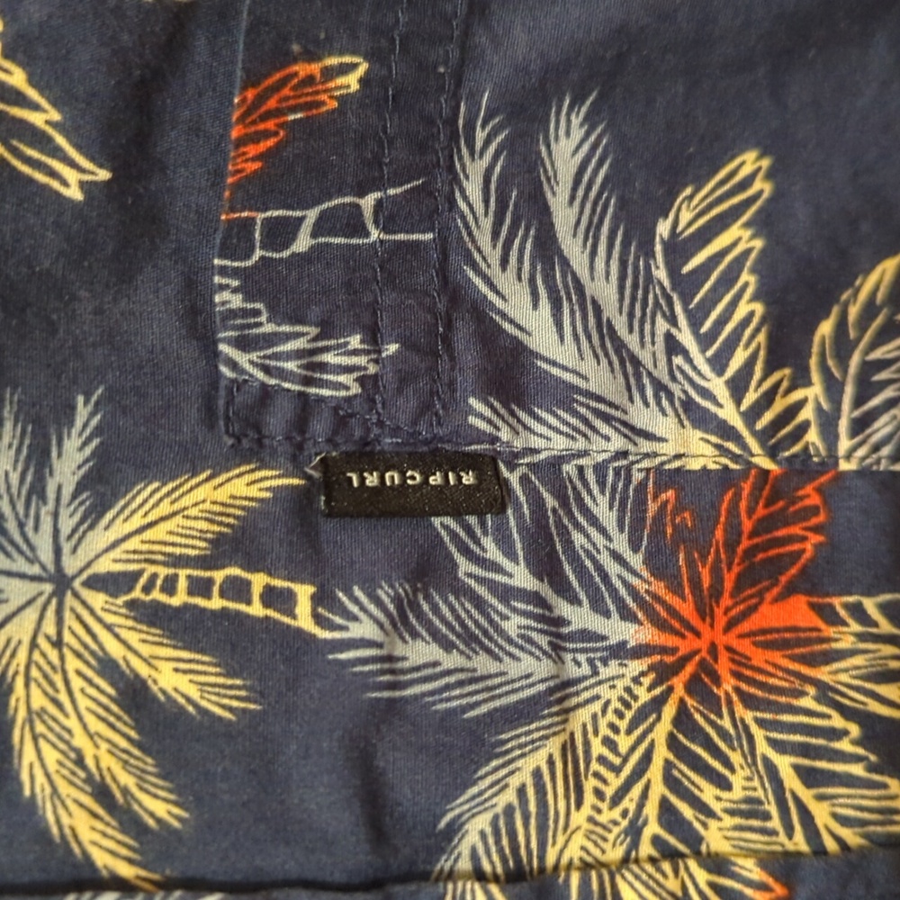 Rip Curl Button Down Shirt Palm Trees Size Medium - image 4
